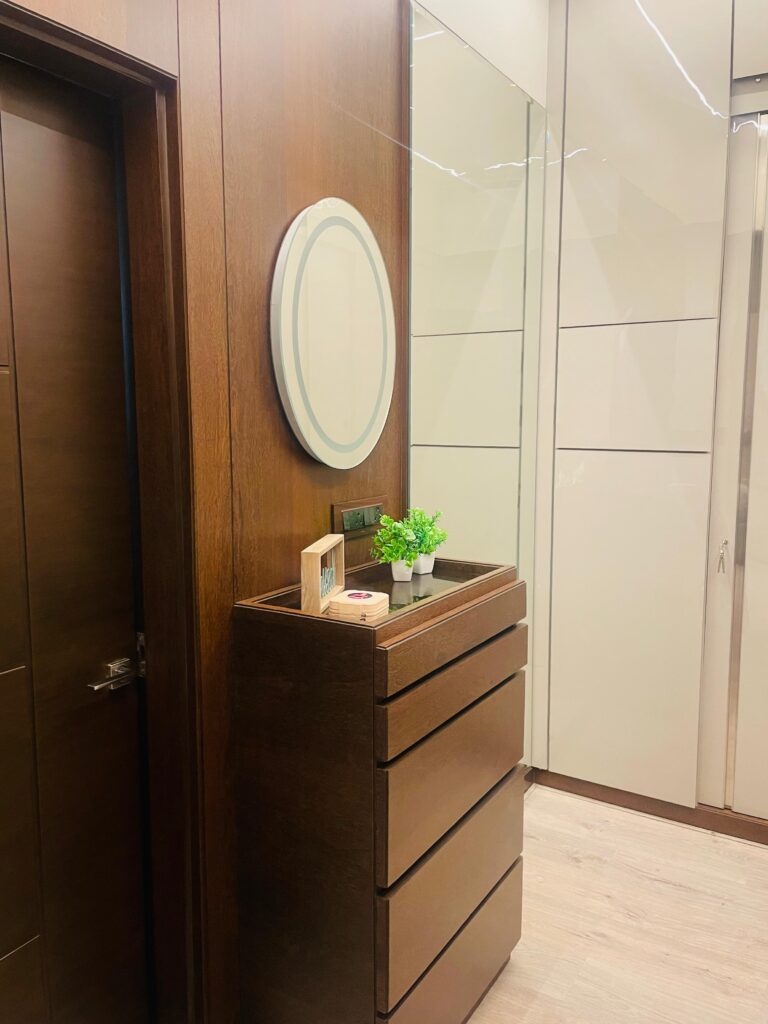 d3b45155-44d8-4935-8db6-6476e70e5ef3